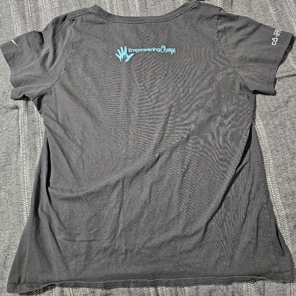 Nike Black Tee with Light Blue Graphic - Picture 5 of 7